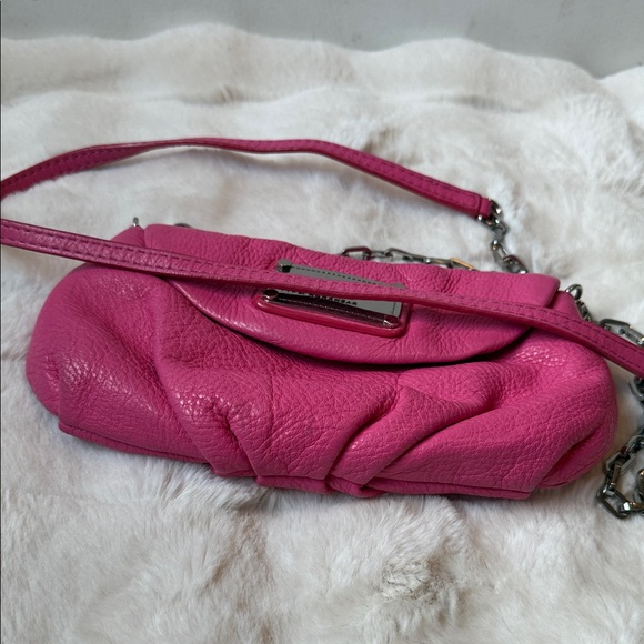 Marc By Marc Jacobs Fuchsia Crossbody Bag with Silver Chain - Picture 8 of 8